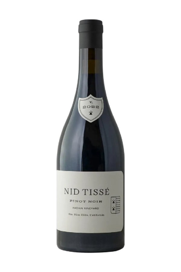 Bottle of Nid Tisse Pinot Noir Radian Vineyard 2022